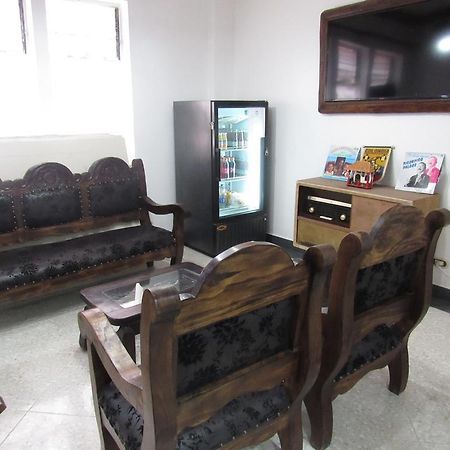 Hostal Internacional Bogotá Extérieur photo
